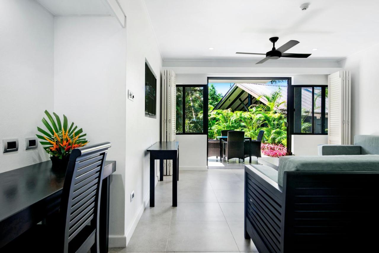 Ultiqa Fiji Palms Beach Resort Pacific Harbour Exteriör bild